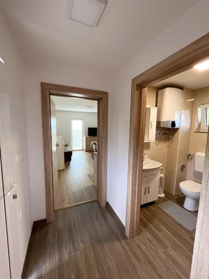 Holiday House Tomajna 포들레흐니크 외부 사진